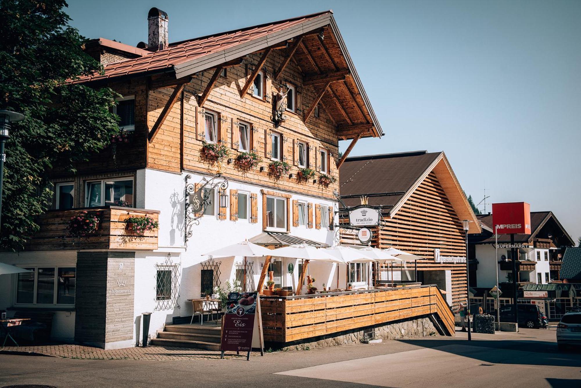 Hotel Tradizio Mittelberg Exterior foto